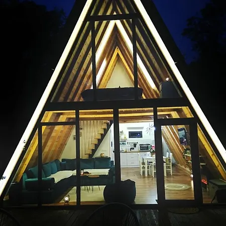 Spy Nest House Hotel Knic