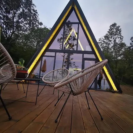 Spy Nest House Knic